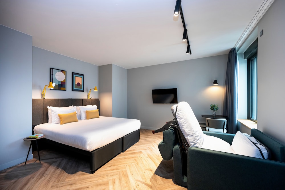 Estudio Normal del hotel Staycity Paris La Defense. Foto 9