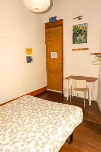 Habitación Doble con baño compartido del hotel La Casa Encantada. Foto 2
