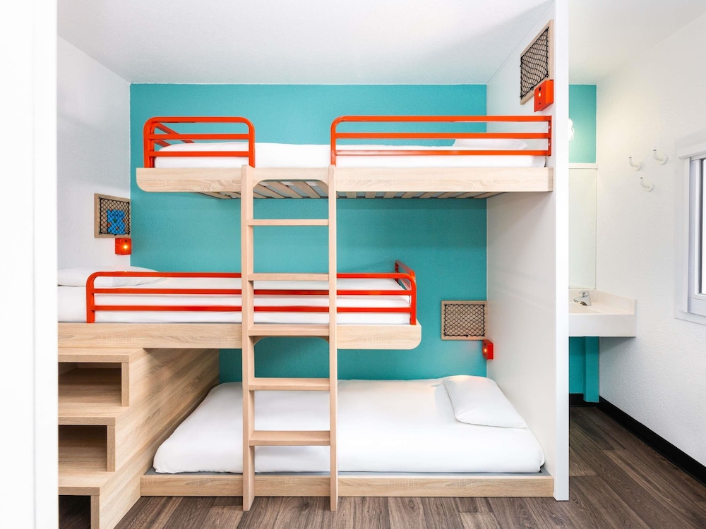 habitación séxtuple del hotel F1 Paris Porte de Montreuil. Foto 5