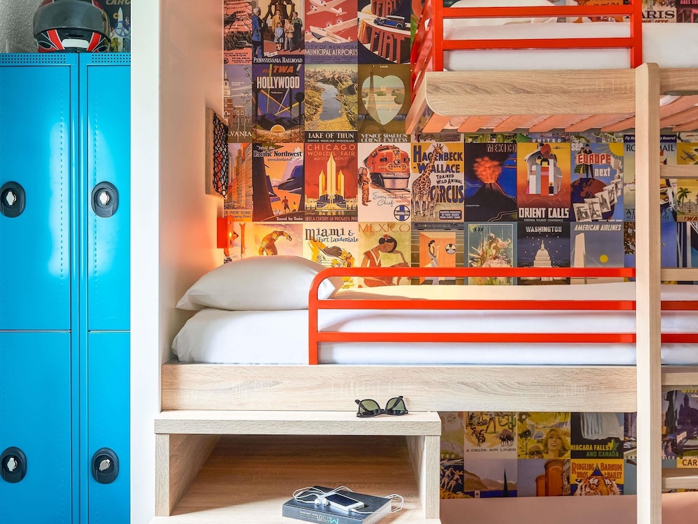 habitación séxtuple del hotel F1 Paris Porte de Montreuil. Foto 9
