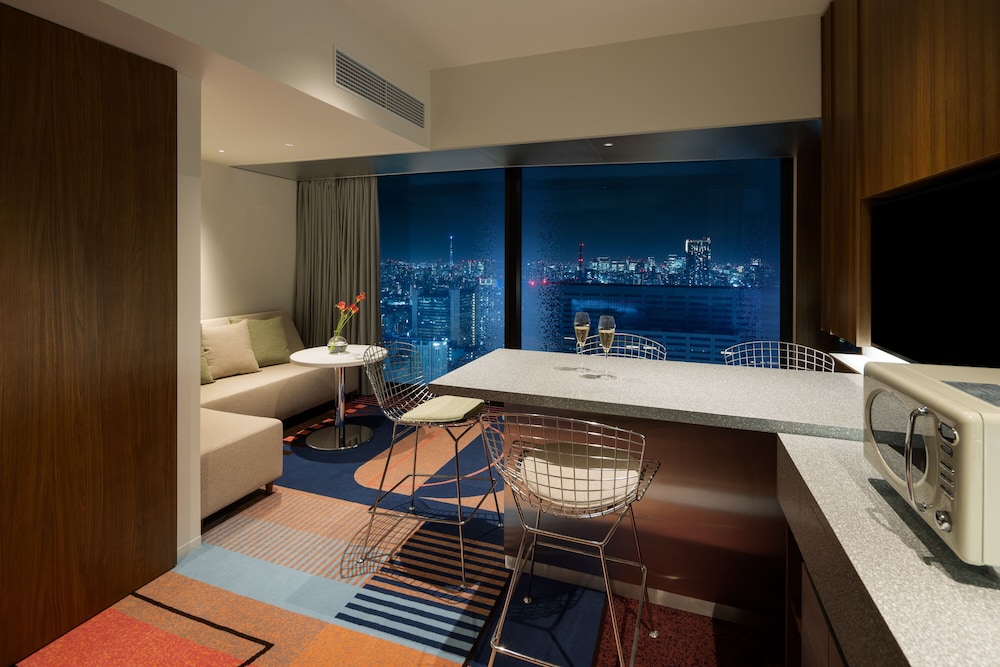 Suite Jardín con Cama King del hotel GROOVE SHINJUKU, A PARKROYAL Hotel. Foto 1
