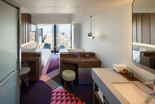 Habitación Doble Deluxe - 2 camas del hotel GROOVE SHINJUKU, A PARKROYAL Hotel