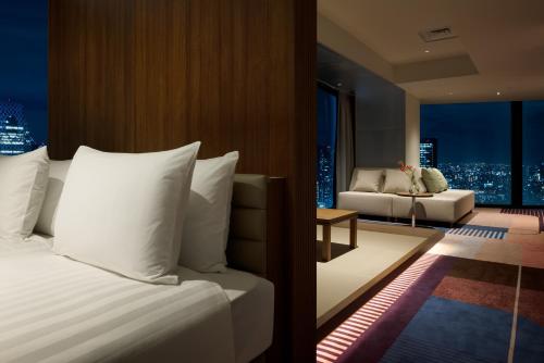 Suite Premier - 2 camas individuales del hotel GROOVE SHINJUKU, A PARKROYAL Hotel