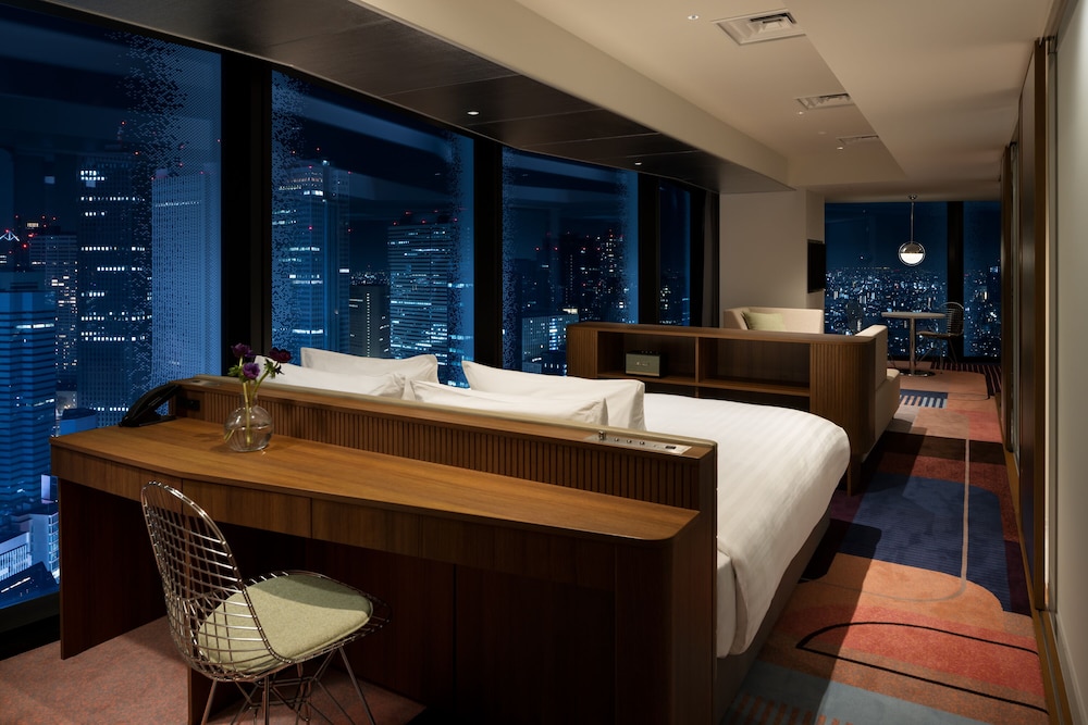 Suite Premier del hotel GROOVE SHINJUKU, A PARKROYAL Hotel. Foto 3