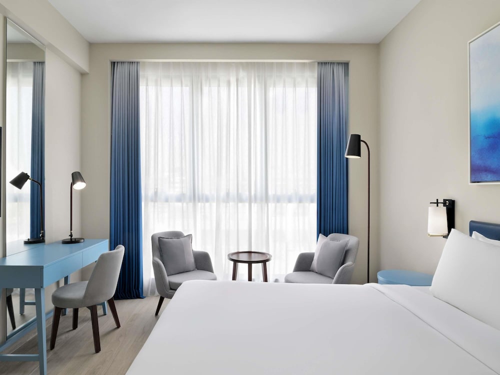 Habitación Privilege del hotel Mercure Dubai Deira. Foto 10