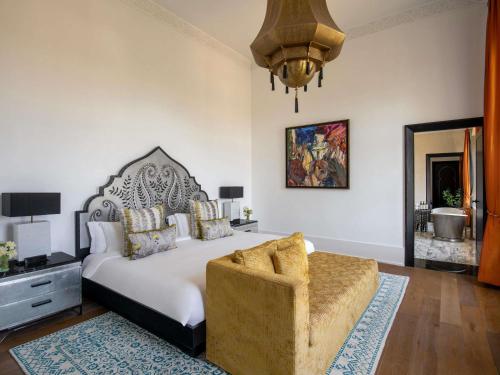 Suite Signature de 1 dormitorio - 1 cama extragrande del hotel Fairmont Tazi Palace Tangier. Foto 3