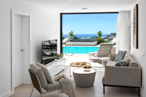 Apartamento con vistas a la piscina del hotel Palmera Sea View. Foto 21