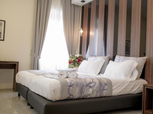 Habitación Doble Deluxe con Balcón del hotel Palazzo Firenze. Foto 4