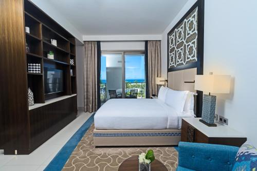 Apartamento de 1 dormitorio con vistas al océano del hotel Hilton Tangier Al Houara Resort and Spa. Foto 9