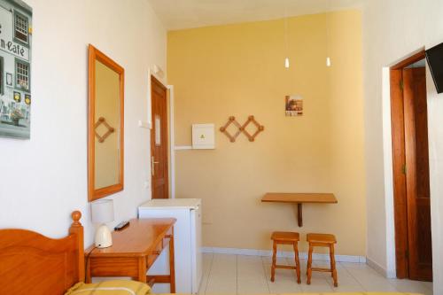 Estudio con terraza del hotel La Palma Hostel - Pensión Central. Foto 6