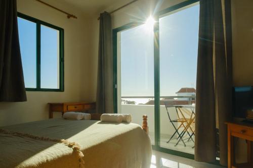 Apartamento de 1 dormitorio con balcón del hotel La Palma Hostel - Pensión Central. Foto 1