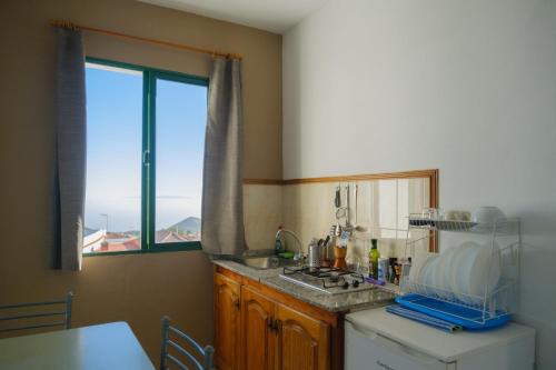 Apartamento de 1 dormitorio con balcón del hotel La Palma Hostel - Pensión Central. Foto 5