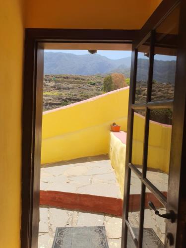 Twin Room with Terrace del hotel La Raya 1866. Foto 3