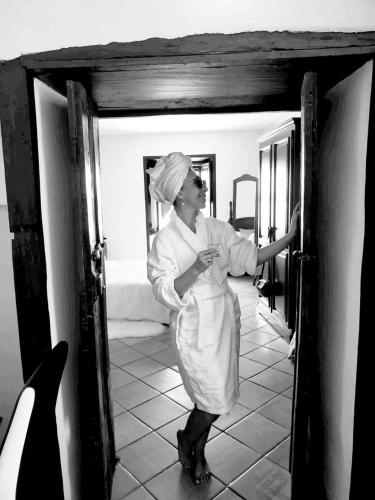 Suite with Terrace del hotel La Raya 1866. Foto 6