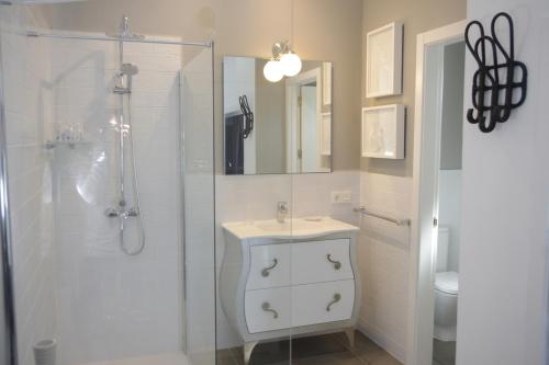 Suite con terraza del hotel Magma Rooms. Foto 9