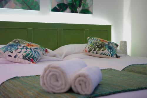 Habitación Triple con baño privado del hotel Magma Rooms