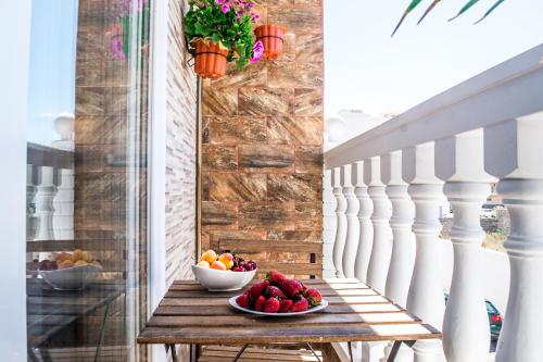 Habitación Doble con balcón (2 adultos + 1 niño) del hotel Poseidón. Foto 10