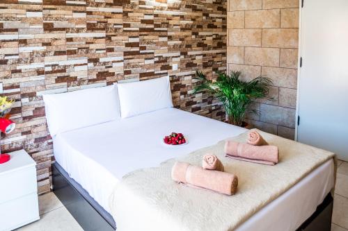 Habitación Doble con balcón (2 adultos + 1 niño) del hotel Poseidón. Foto 11