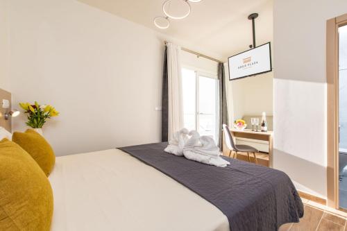 Suite Junior del hotel Suncanarias Adeje Plaza. Foto 6