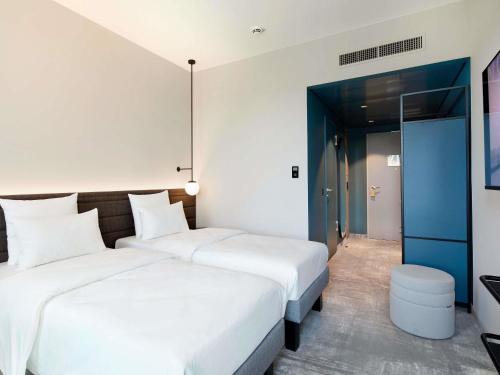 Habitación Doble Estándar - 2 camas del hotel Novotel Hamburg Central Station. Foto 3