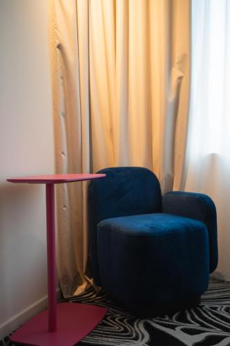 Suite Junior - Lado de la montaña del hotel Tribe Milano Malpensa. Foto 13