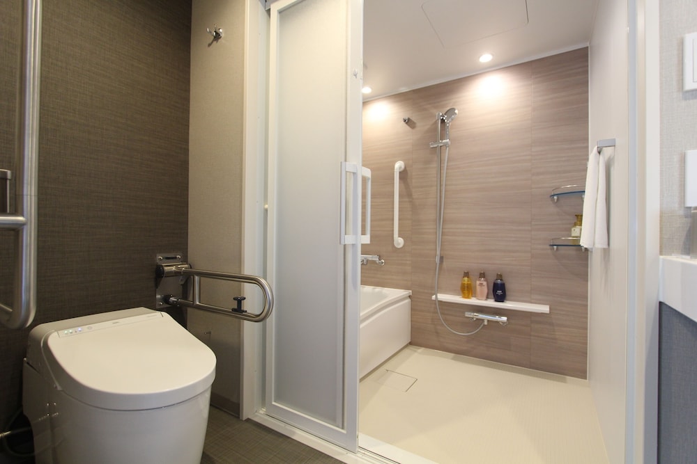 Habitación Deluxe con 2 camas individuales, accesible para personas con discapacidad, no fumadores del hotel KOKO Tsukiji Ginza. Foto 5