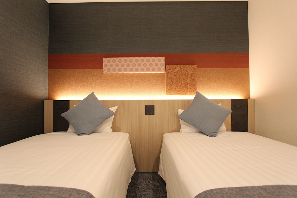 Habitación estándar con 2 camas individuales, no fumadores del hotel KOKO Tsukiji Ginza. Foto 1