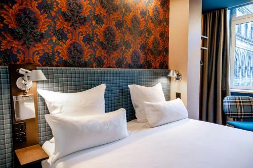 Habitación Doble Estándar del hotel Motel One Edinburgh - Princes. Foto 1