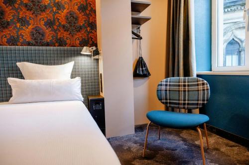 Habitación Doble Estándar del hotel Motel One Edinburgh - Princes. Foto 2