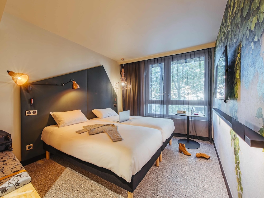 Habitación estándar con 2 camas individuales del hotel ibis Styles Rouen Centre Rive Gauche