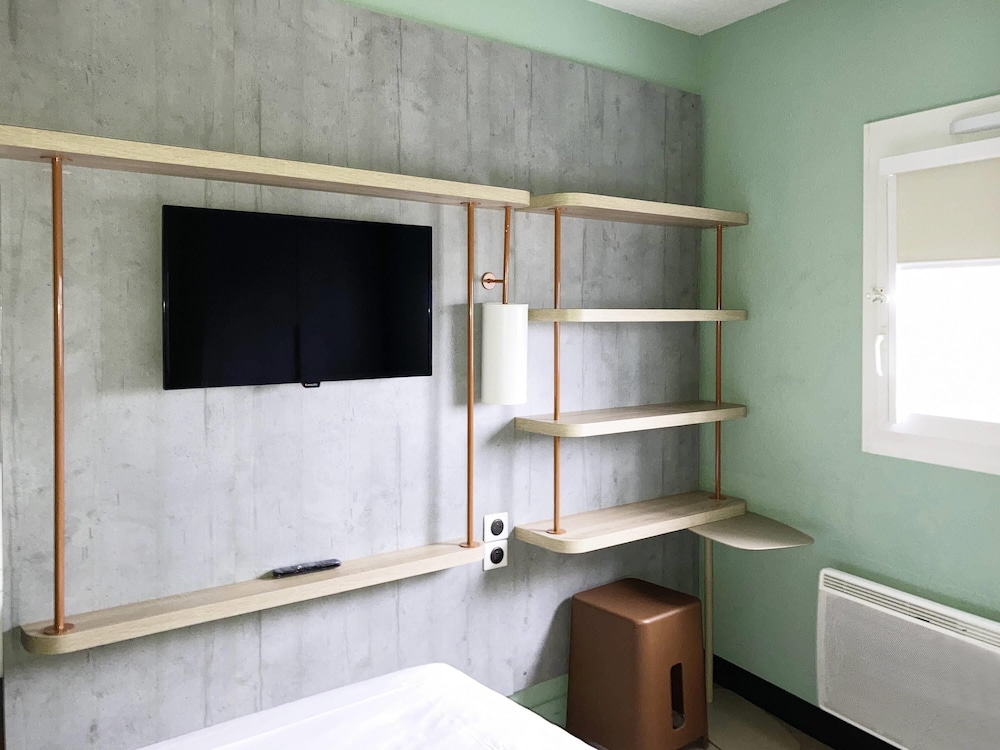 Habitación Estándar con 1 cama doble del hotel ibis budget Rouen Centre Rive Gauche. Foto 7