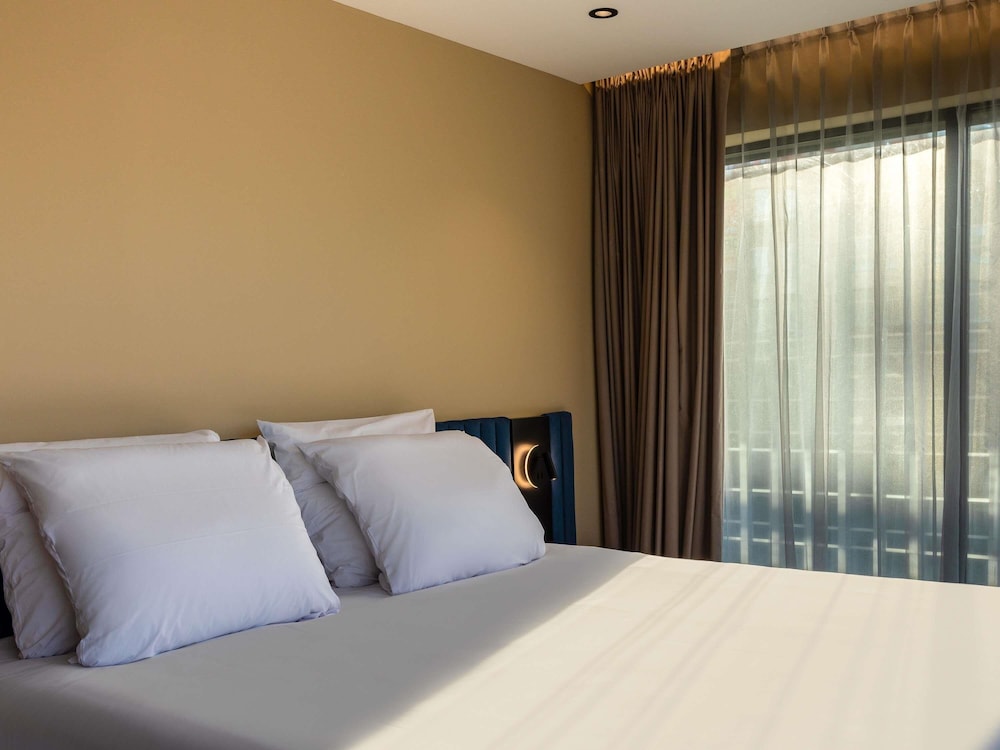 Habitación Deluxe, 1 cama king size, 21 metros cuadrados, 226 pies cuadrados del hotel Novotel México City Centro Histórico. Foto 1