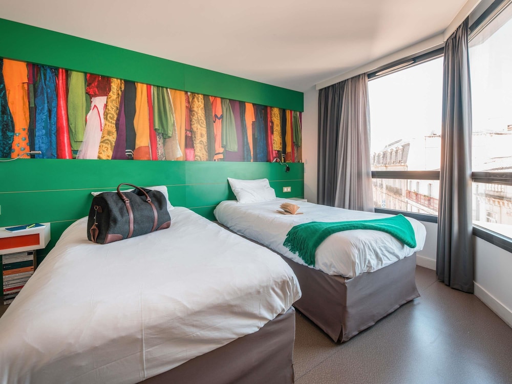 Habitación Standard con dos camas individuales del hotel ibis Styles Montpellier Centre Comedie. Foto 5