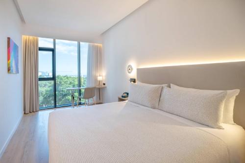 Habitación INNSIDE del hotel INNSiDE Tenerife Santa Cruz. Foto 2