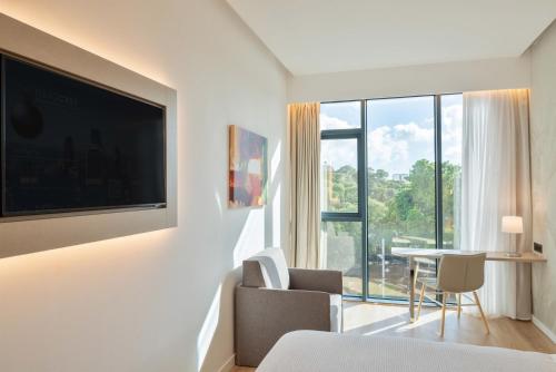 Estudio del hotel INNSiDE Tenerife Santa Cruz. Foto 1