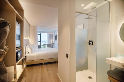 Estudio XL del hotel INNSiDE Tenerife Santa Cruz. Foto 4