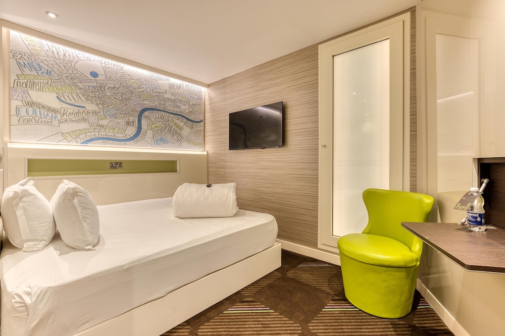 Habitación estándar doble, ducha adaptada del hotel Hub by Premier Inn London Marylebone. Foto 4