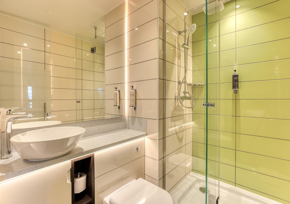 Habitación estándar doble del hotel Hub by Premier Inn London Marylebone. Foto 5