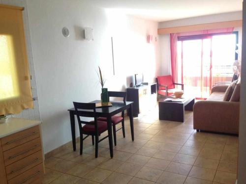 Apartamento con balcón del hotel Chijeré Faro del Inglés. Foto 13