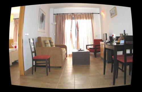 Apartamento de 1 dormitorio con terraza del hotel Chijeré Faro del Inglés. Foto 19