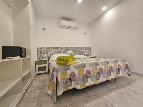 Apartment with Terrace and Lateral Sea View del hotel Las Vistas TRG Tenerife Royal Gardens. Foto 13