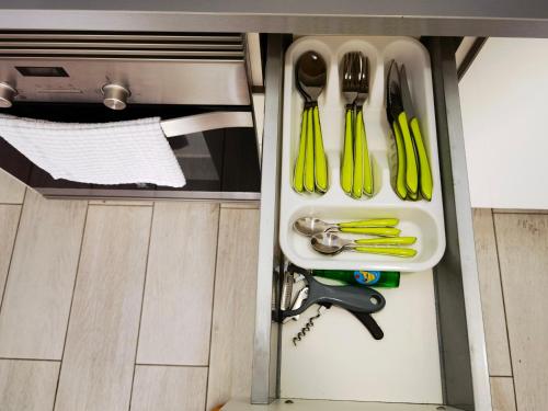 Holiday Home with Terrace and Lateral Sea View del hotel Las Vistas TRG Tenerife Royal Gardens. Foto 19