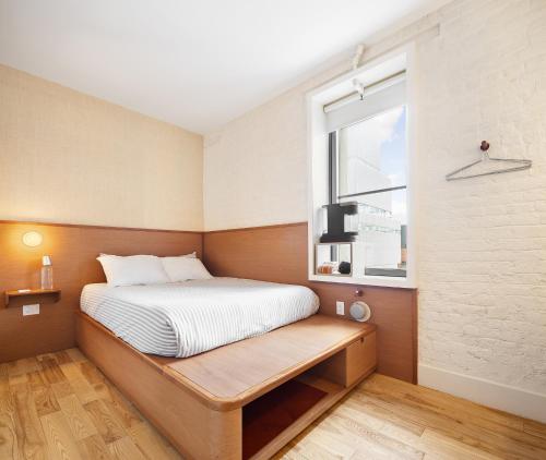 Estudio con cama grande y vistas del hotel Untitled at 3 Freeman Alley. Foto 5