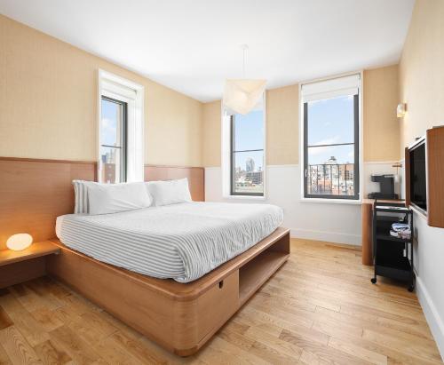 Habitación Freeman amplia adaptada para personas con discapacidad - 1 cama extragrande del hotel Untitled at 3 Freeman Alley. Foto 2