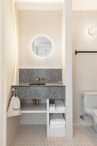 Alojamiento Untitled con cama grande del hotel Untitled at 3 Freeman Alley. Foto 3