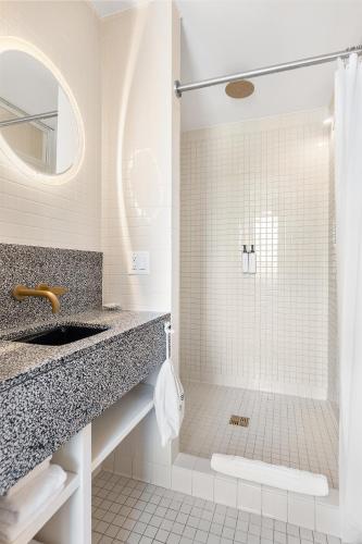 Alojamiento Freeman Grande con cama extragrande del hotel Untitled at 3 Freeman Alley