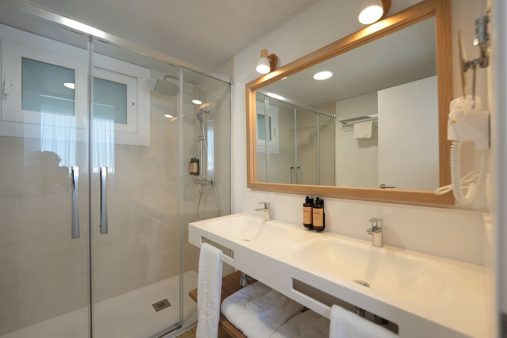 Ático Confort, 1 habitación, cocina, vistas al mar del hotel Punta Candor Suites. Foto 7