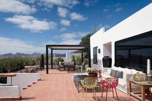 Suite con vistas al mar - Cama extragrande del hotel 5 Suites