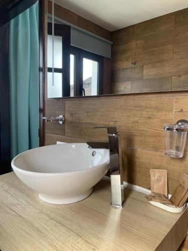 Habitación Deluxe del hotel Rural Finca Marisa. Foto 3