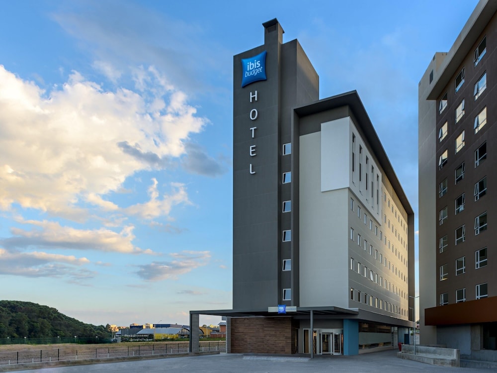 Apartamento estándar con 1 cama doble del hotel Ibis Budget Curitiba Aeroporto. Foto 2